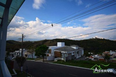 Casa, 3 quartos, 216 m² - Foto 3