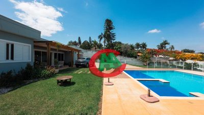 Chácara, 4 quartos, 2500 m² - Foto 1