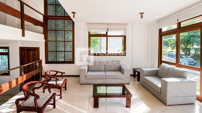 Casa, 4 quartos, 180 m² - Foto 1