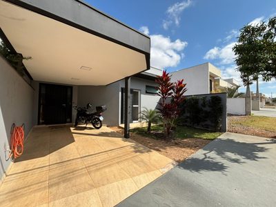 Casa, 3 quartos - Foto 1