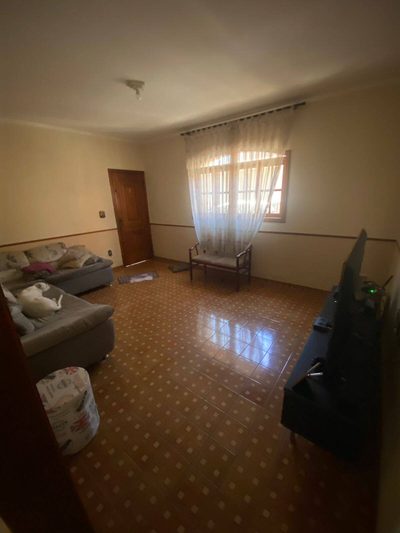 Casa, 4 quartos, 242 m² - Foto 3
