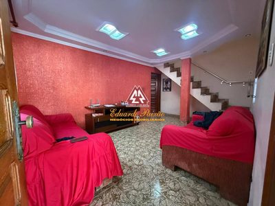 Sobrado, 3 quartos, 240 m² - Foto 2