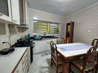 Sobrado, 2 quartos, 198 m² - Foto 4
