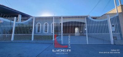 Casa, 3 quartos, 146 m² - Foto 1