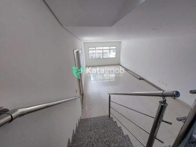 Casa, 3 quartos, 130 m² - Foto 4