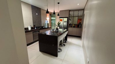 Casa, 304 m² - Foto 3
