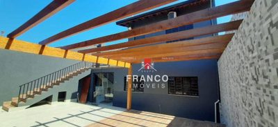 Sobrado, 3 quartos, 240 m² - Foto 1