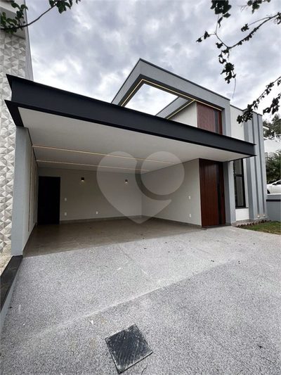 Casa, 3 quartos, 250 m² - Foto 1