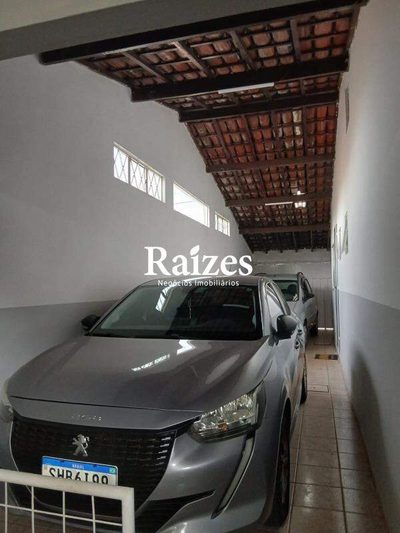 Casa, 3 quartos, 172 m² - Foto 2