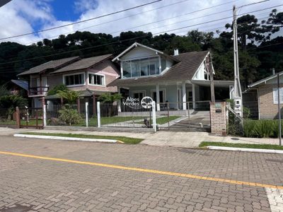 Casa, 3 quartos, 250 m² - Foto 2