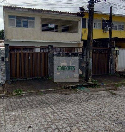 Casa, 3 quartos, 176 m² - Foto 1