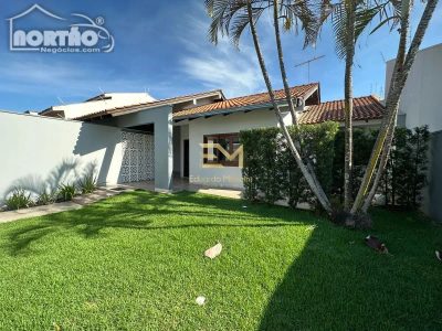 Casa, 3 quartos, 235 m² - Foto 2