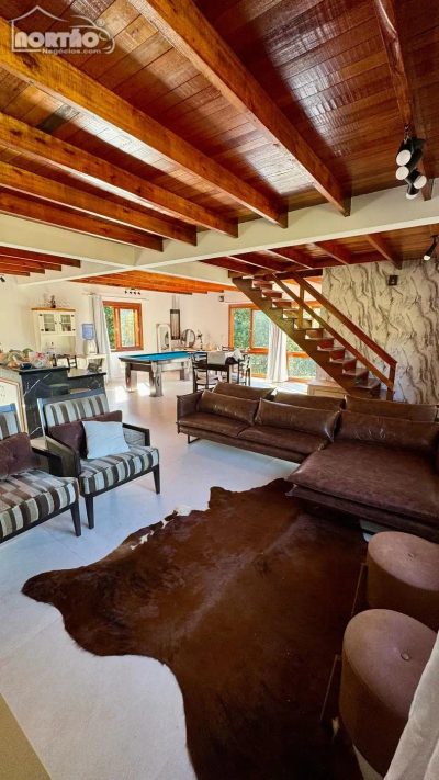 Casa, 2 quartos, 20000 m² - Foto 3