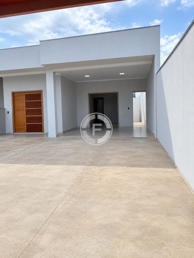 Casa, 2 quartos, 250 m² - Foto 1