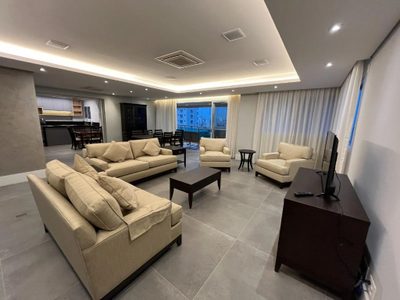 Apartamento, 4 quartos, 240 m² - Foto 1
