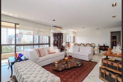Apartamento, 4 quartos, 225 m² - Foto 1