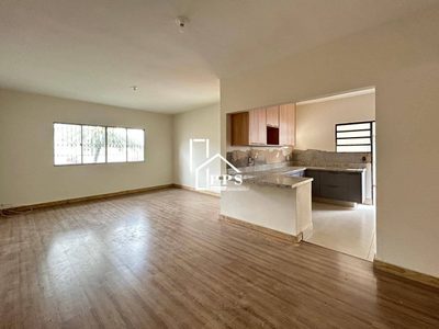 Casa, 3 quartos, 143 m² - Foto 2