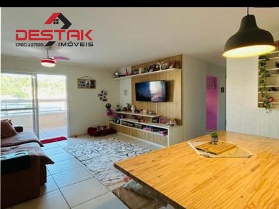 Apartamento, 3 quartos, 90 m² - Foto 1