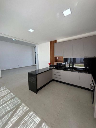 Casa, 3 quartos, 195 m² - Foto 4