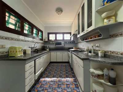 Casa, 5 quartos, 389 m² - Foto 1