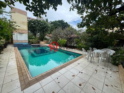 Casa, 4 quartos, 3780 m² - Foto 1