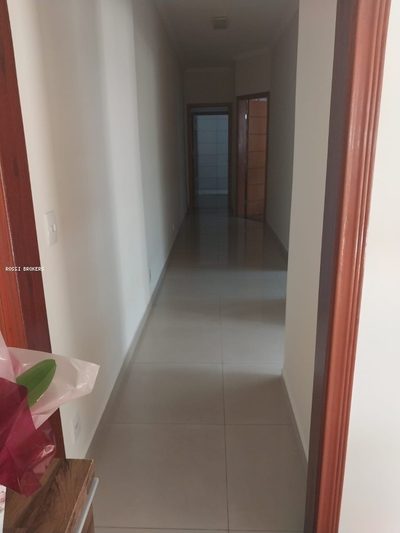Casa, 3 quartos, 180 m² - Foto 3