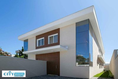 Casa, 4 quartos, 190 m² - Foto 1