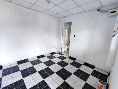 Casa, 2 quartos, 36 m² - Foto 4