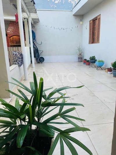 Casa, 3 quartos, 222 m² - Foto 4