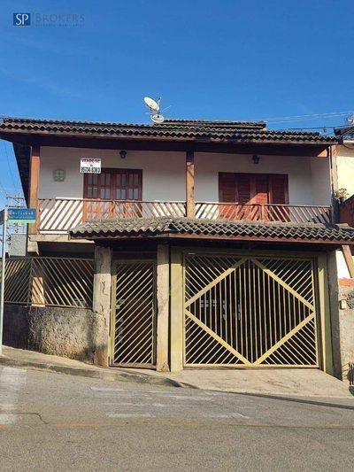 Casa, 3 quartos, 175 m² - Foto 1