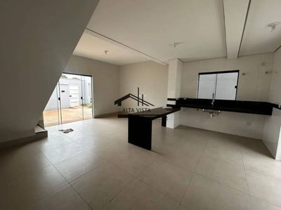 Casa, 3 quartos, 100 m² - Foto 1