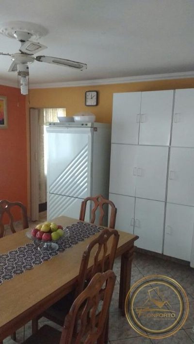 Casa, 3 quartos, 200 m² - Foto 1