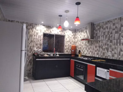 Casa, 6 quartos, 151 m² - Foto 1