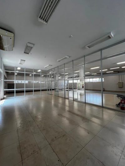 Prédio Inteiro, 504 m² - Foto 1