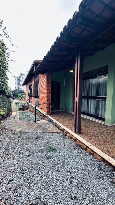 Casa, 3 quartos, 256 m² - Foto 2