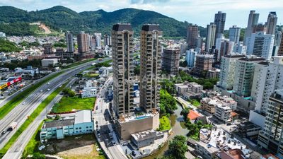 Apartamento, 3 quartos, 120 m² - Foto 1