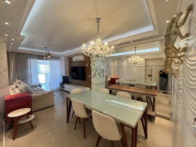 Cobertura, 3 quartos, 203 m² - Foto 1