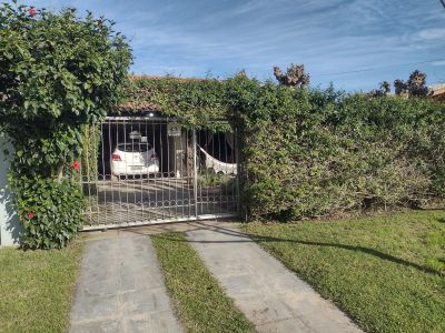 Casa, 3 quartos, 250 m² - Foto 1