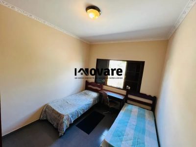 Casa, 3 quartos, 435 m² - Foto 1