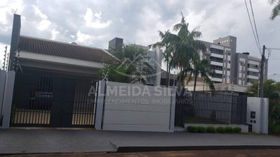 Casa, 3 quartos, 305 m² - Foto 2