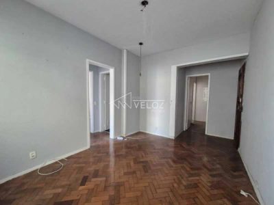 Apartamento, 2 quartos, 71 m² - Foto 1
