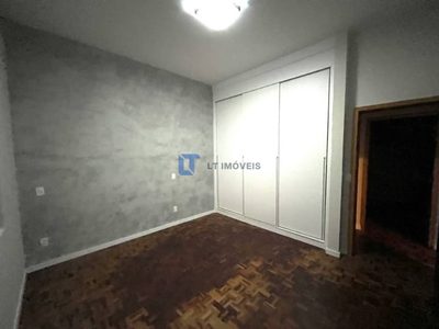 Casa, 5 quartos, 220 m² - Foto 4