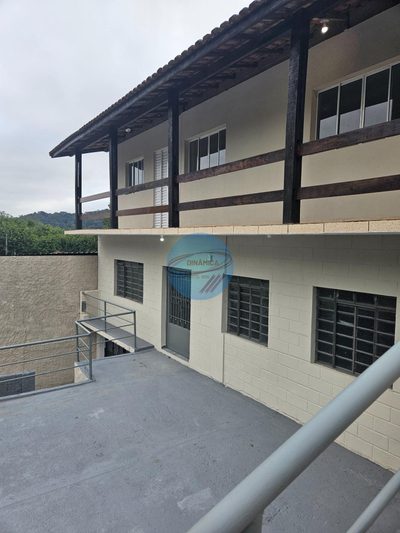 Casa, 2 quartos, 450 m² - Foto 1