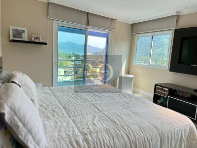 Casa, 5 quartos, 230 m² - Foto 4