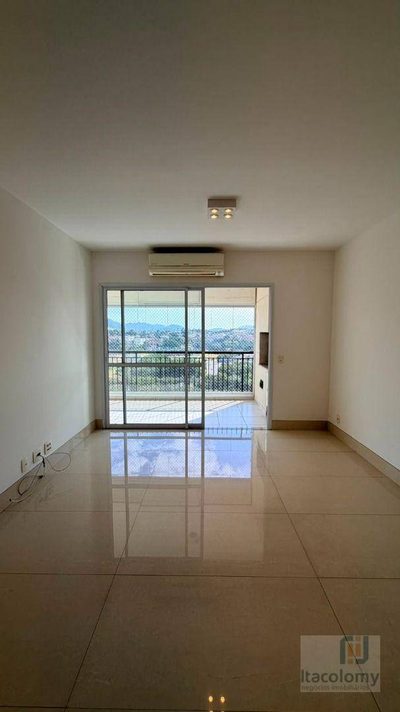 Apartamento, 3 quartos, 110 m² - Foto 1