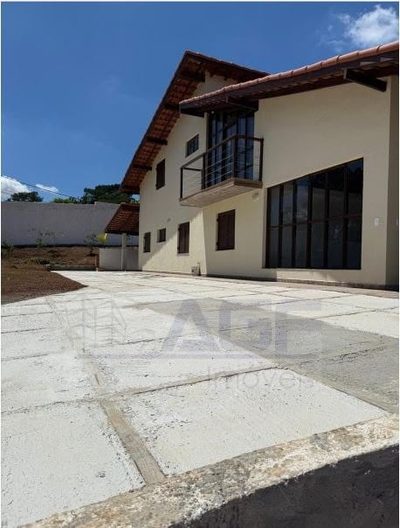Sobrado, 3 quartos, 275 m² - Foto 1