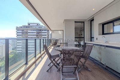 Apartamento, 3 quartos, 140 m² - Foto 2