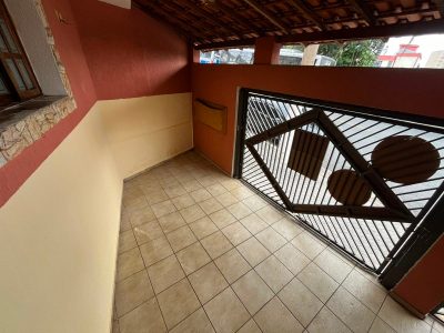 Sobrado, 3 quartos, 176 m² - Foto 2