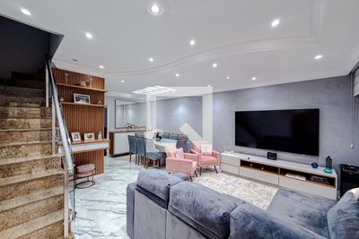 Casa, 3 quartos, 211 m² - Foto 1