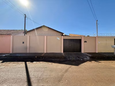 Casa, 2 quartos, 103 m² - Foto 1